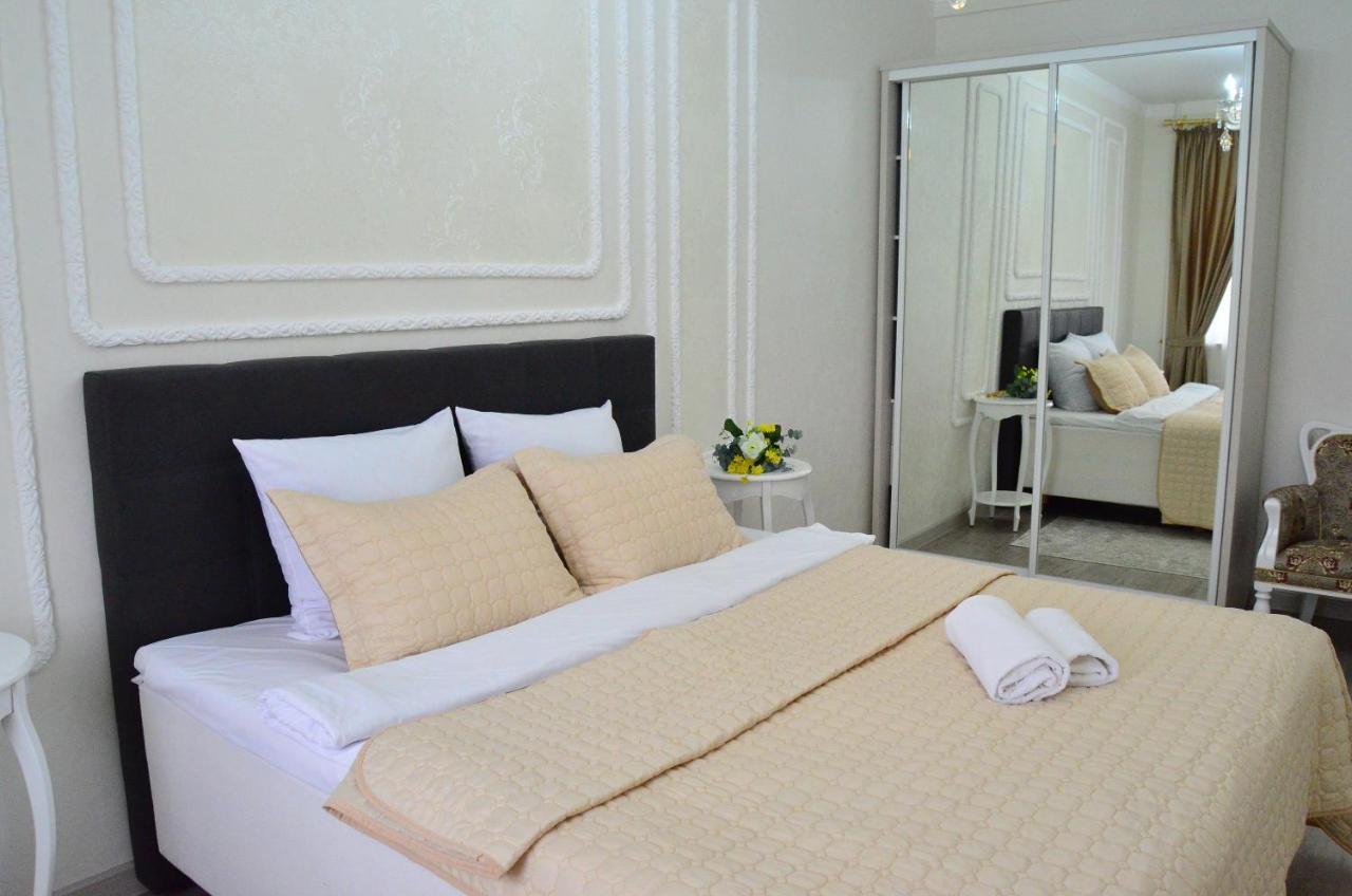 Golden Park Hotel Pavlodar Kültér fotó