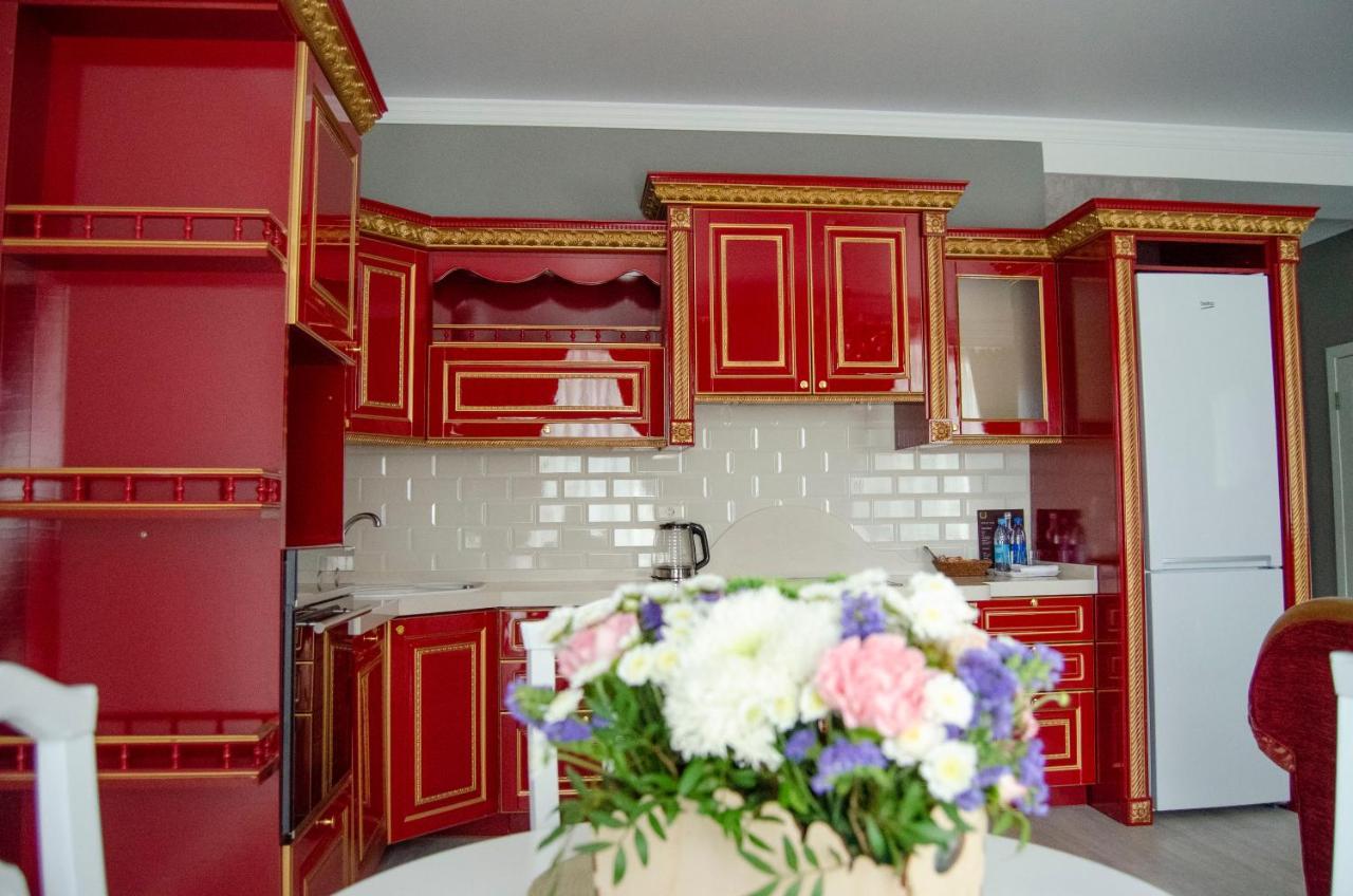 Golden Park Hotel Pavlodar Kültér fotó