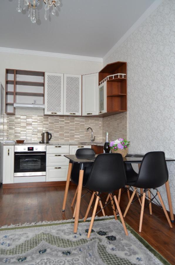 Golden Park Hotel Pavlodar Kültér fotó