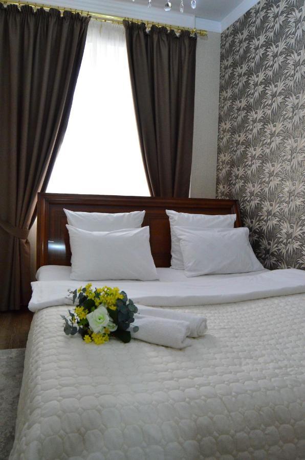 Golden Park Hotel Pavlodar Kültér fotó